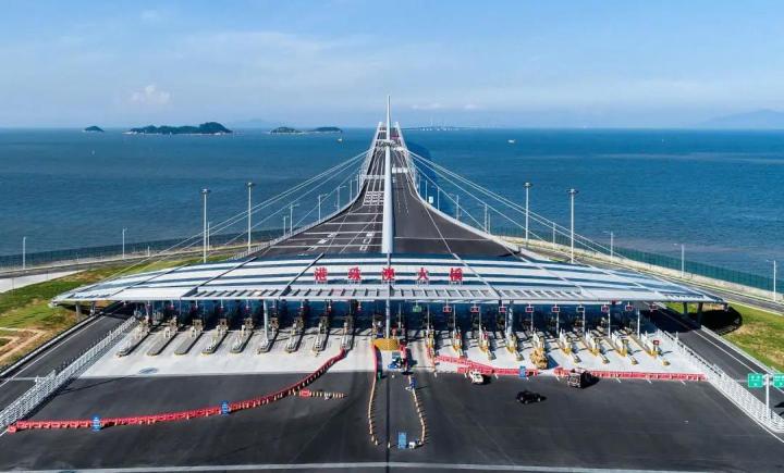 粤港非营运小汽车可免加签通行港珠澳大桥珠海口岸